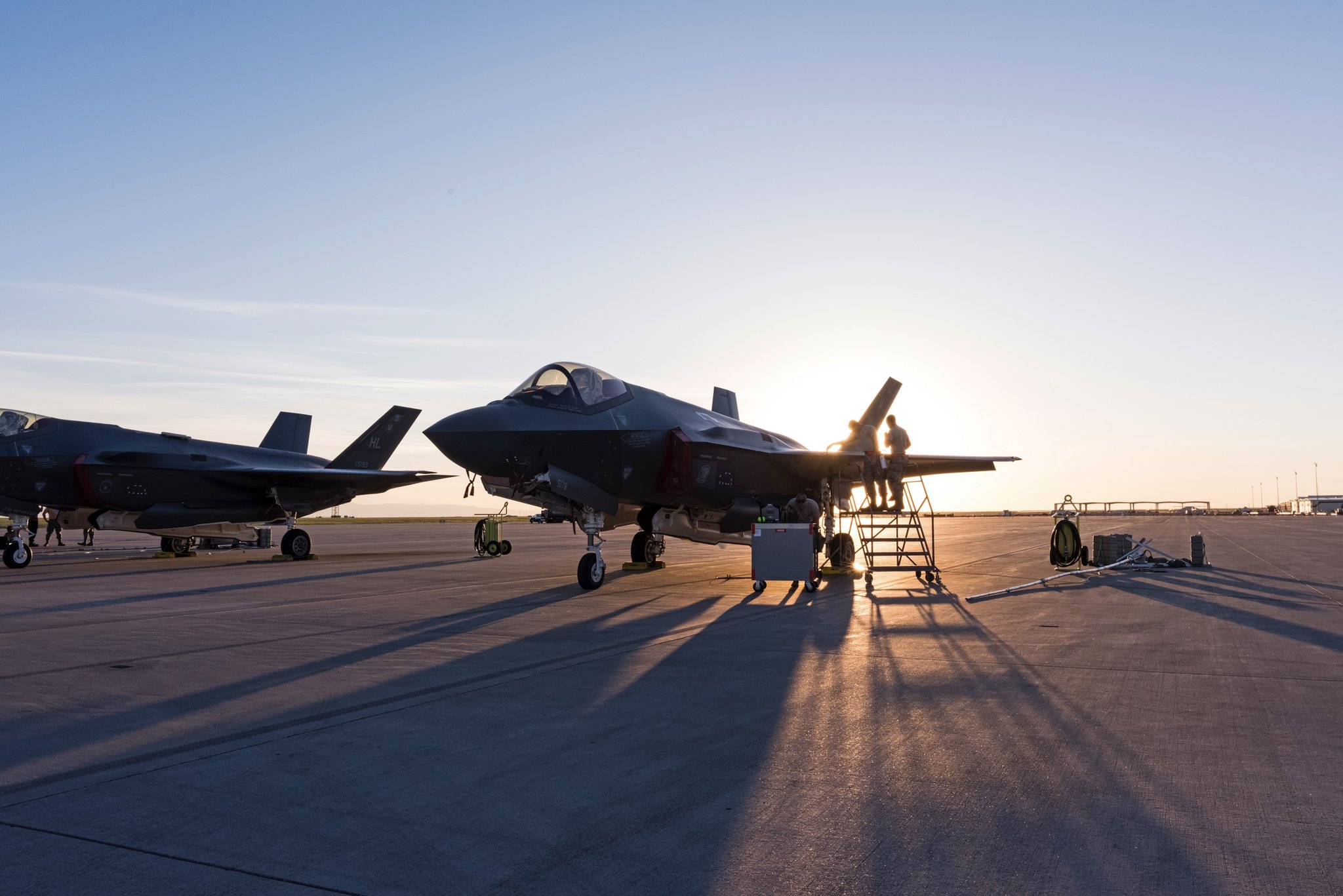 Inside America’s Dysfunctional Trillion-Dollar Fighter-Jet Program